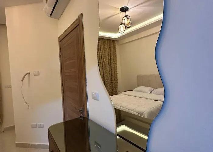Elite Marina Hills Hotel 5*