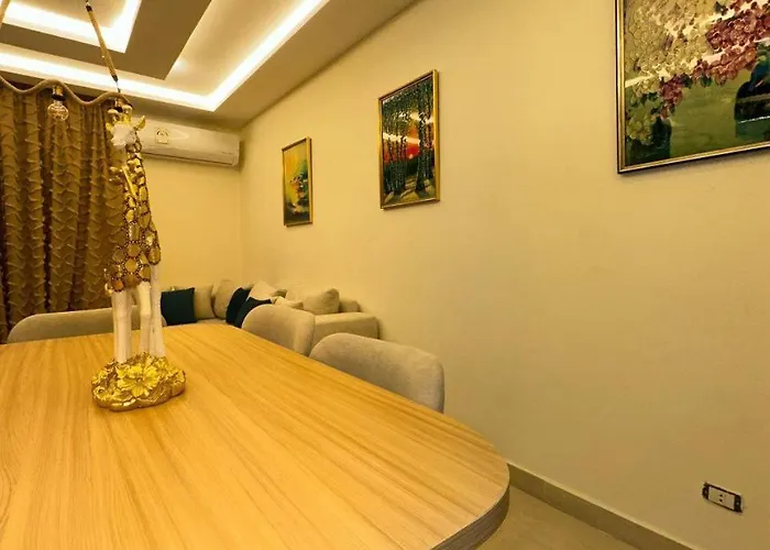 Hotel Elite Marina Hills