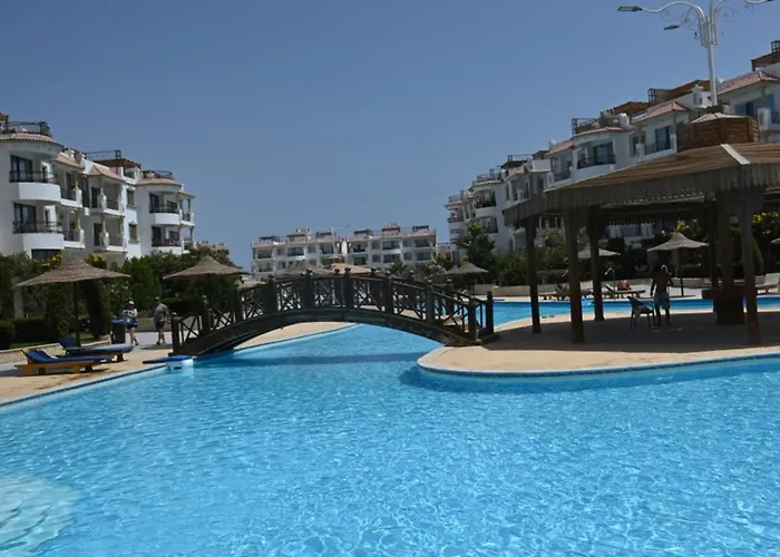 Hotel Elite Marina Hills